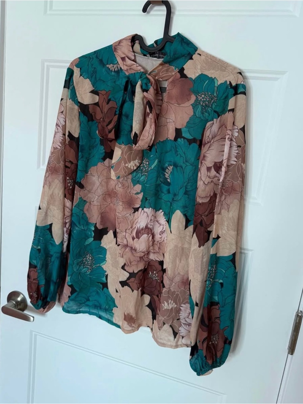 Women’s Floral Tie-Neck Blouse - Teal & Beige